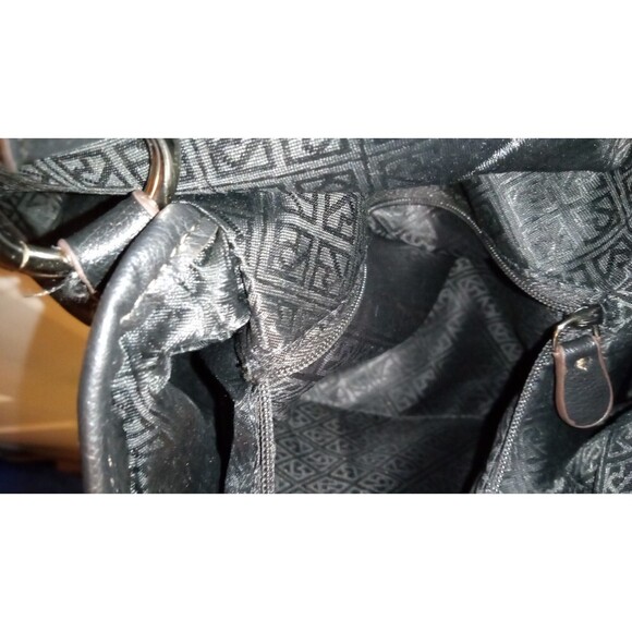 Relic black should or crossbody bag - Picture 7 of 9